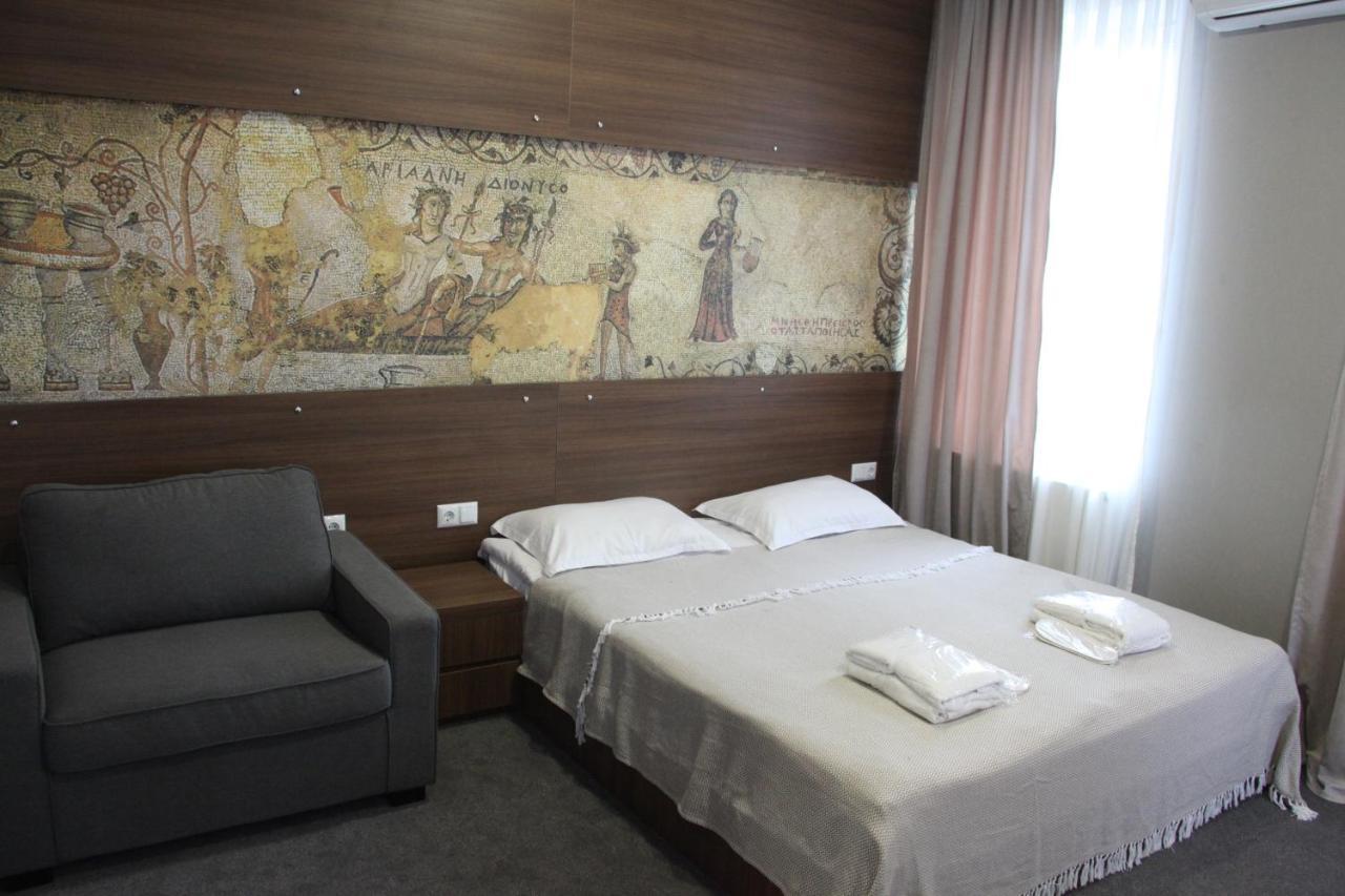 Hotel History • Სასტუმრო Ისტორია Sighnaghi Bagian luar foto